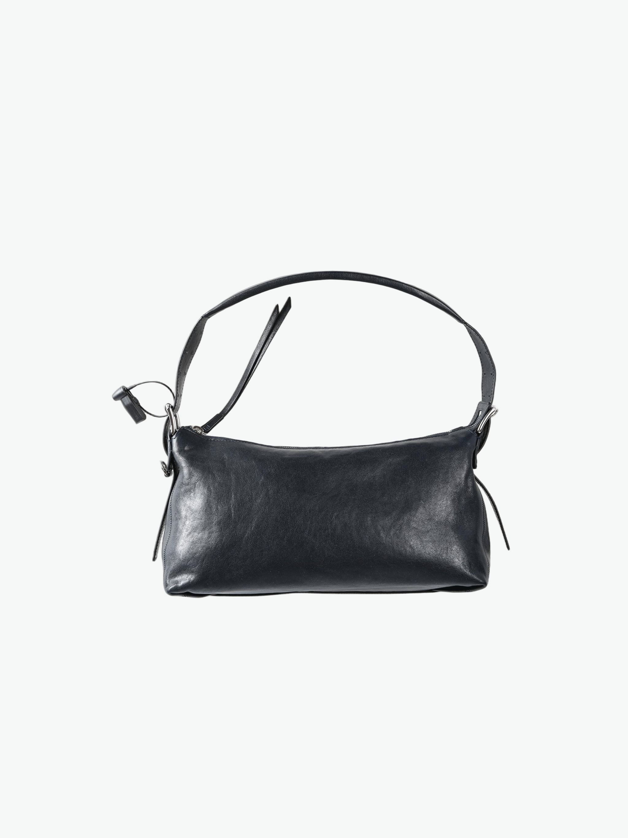 LEMAIRE - Unisex Belted Baguette Bag – Atelier New York LEMAIRE - Unisex Belted Baguette Bag – Atelier New York
