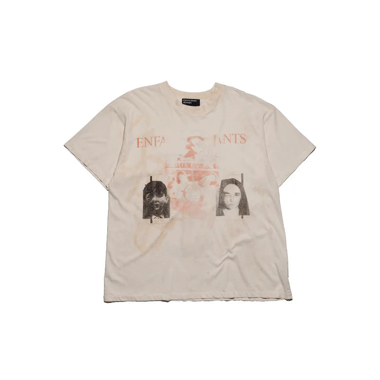 White t-shirt, front view