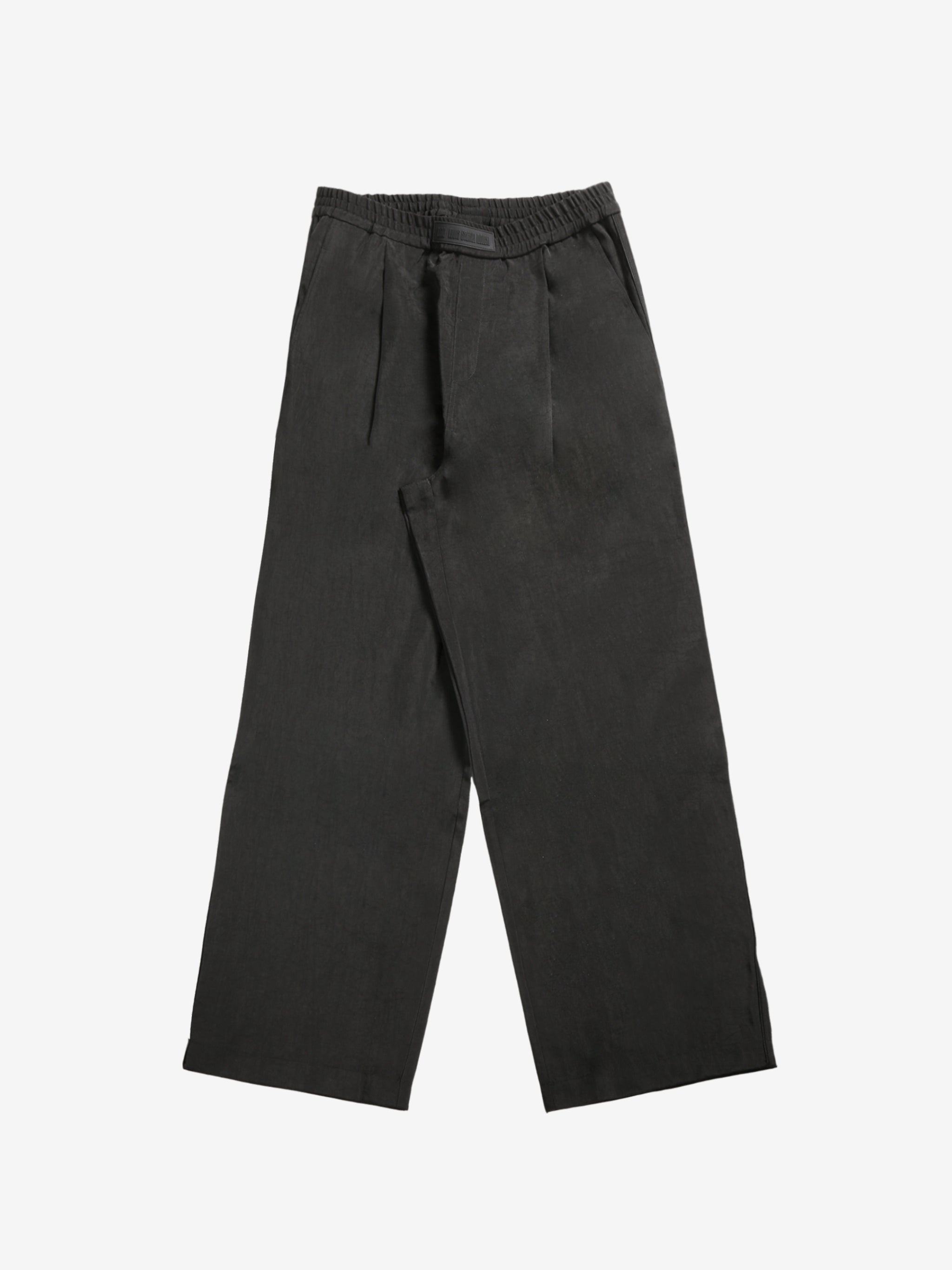 Black pant, front view