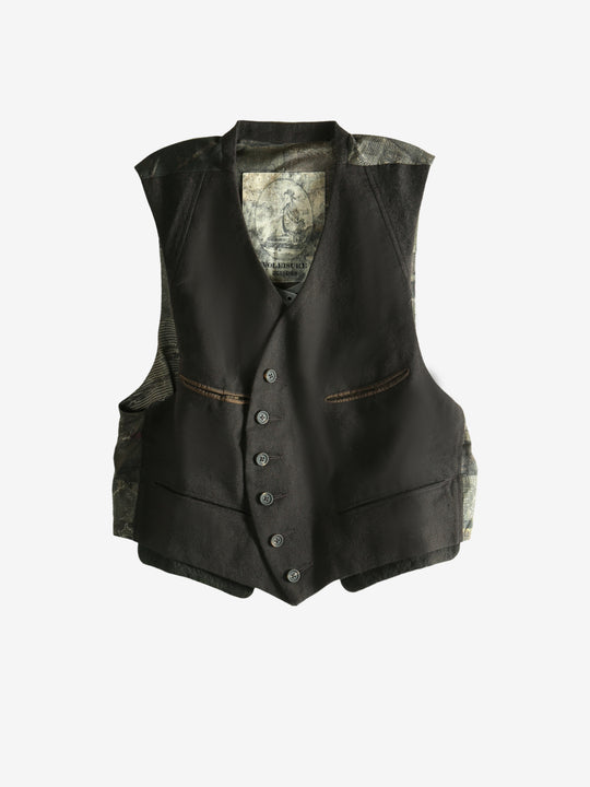 Grey vest, front view