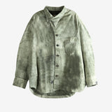 Green shirt, front view