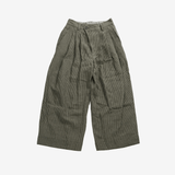 Green pants, full view