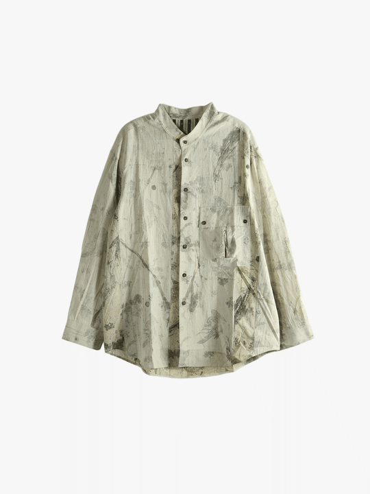 Grey shirt, front view