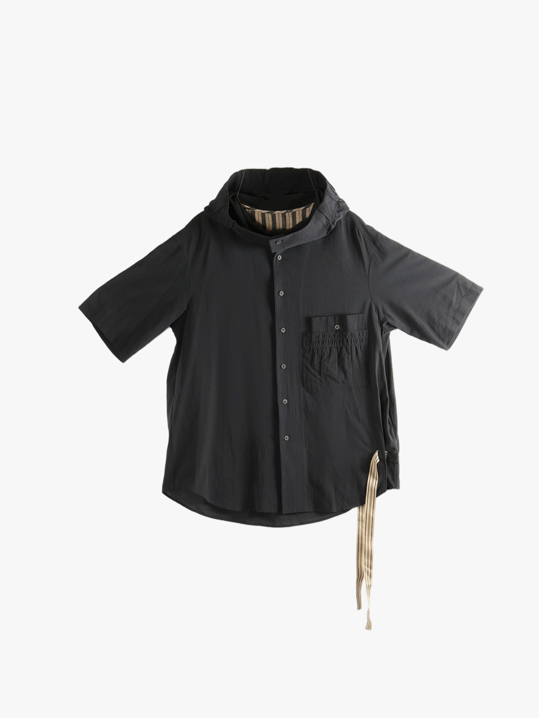 Black shirt, front view