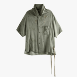 Grey shirt, front view