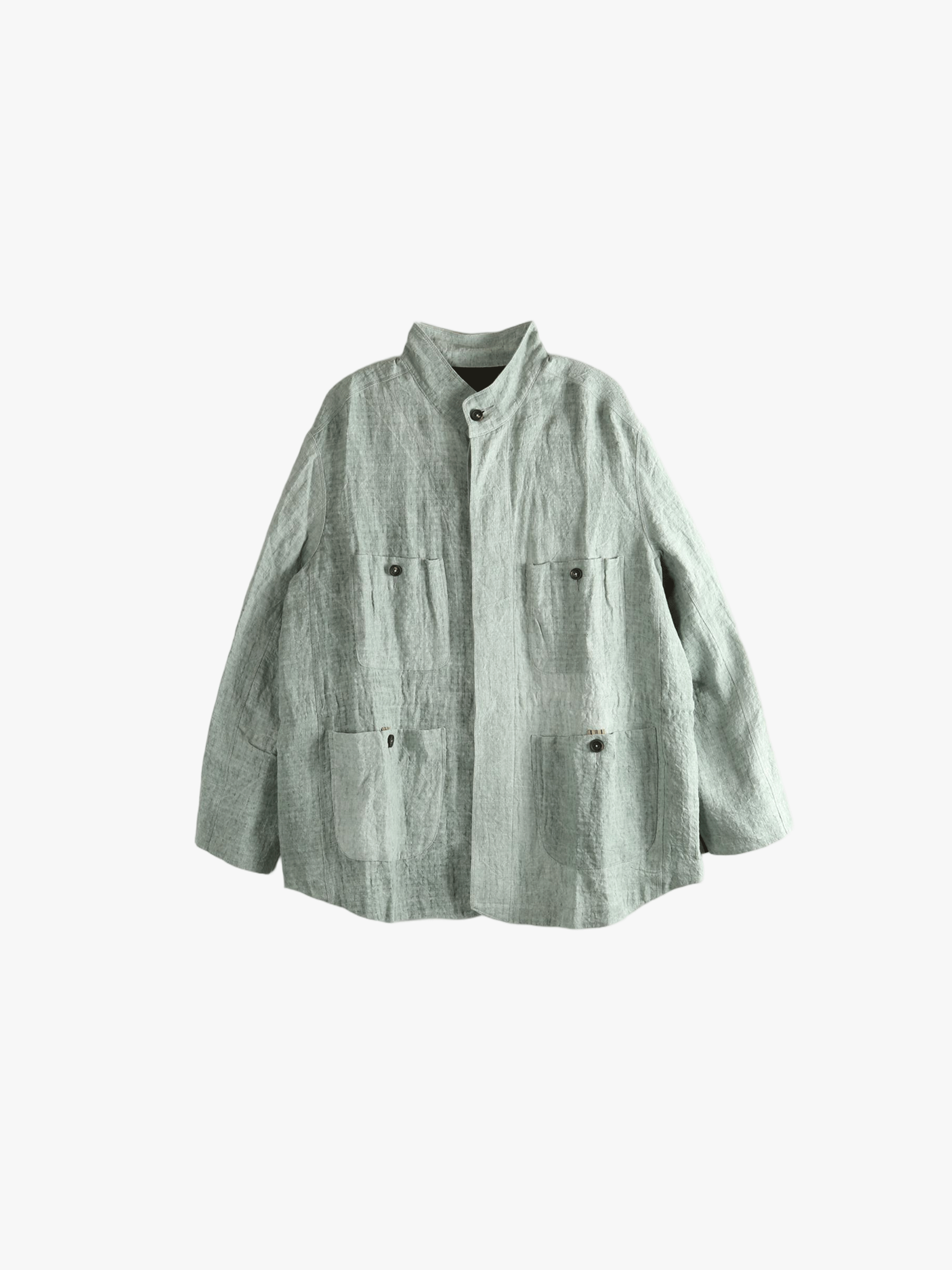 Green shirt, front view