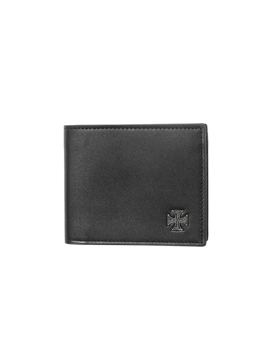 Black accessories, front view