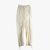 White pants,front view