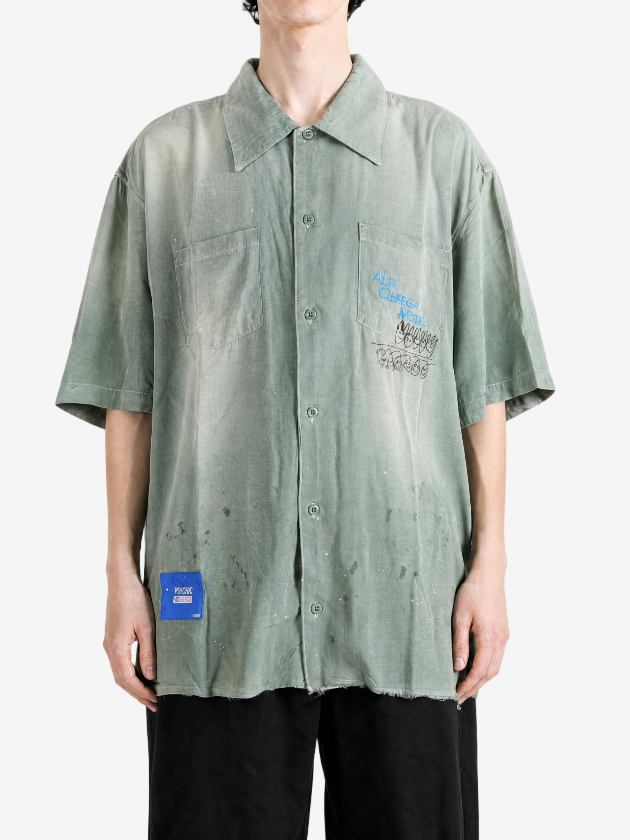 Green shirt, full body view