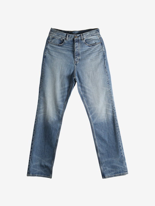 Blue jeans,front view