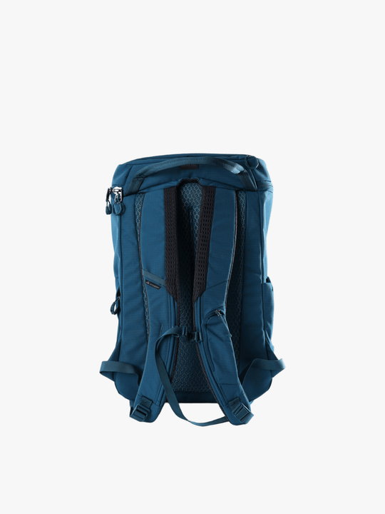 Blue bag, back view