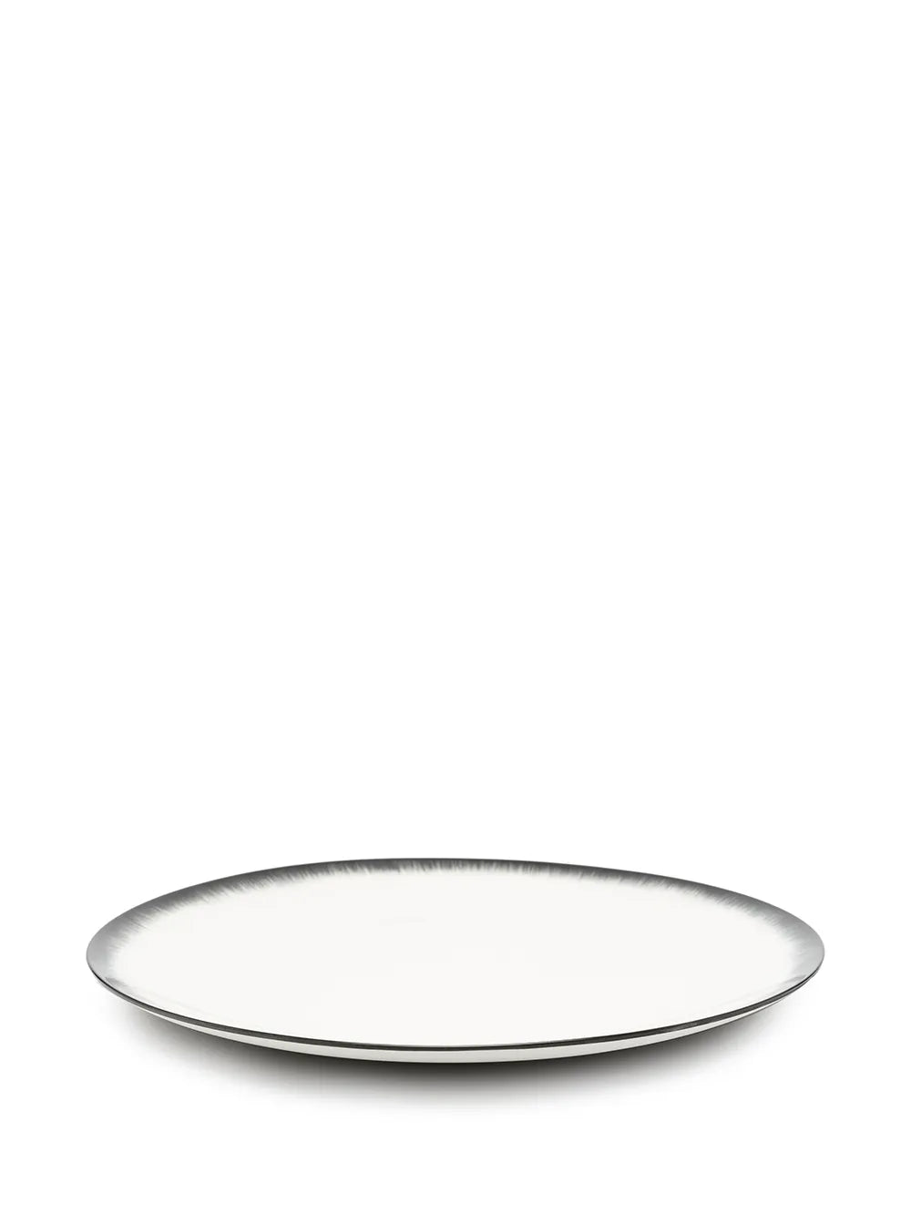 White plate, side view