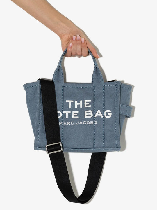 Blue bag, front view