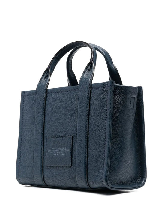 Blue bag, back view