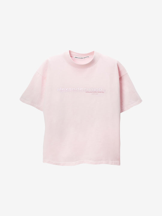 Pink t-shirt, front view