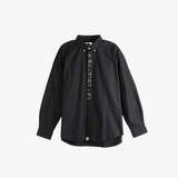 Black shirt, front view