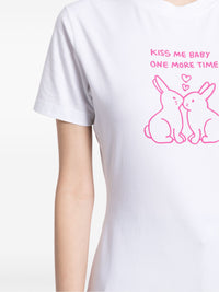 VETEMENTS Women Kissing Bunnies Fitted T-Shirt