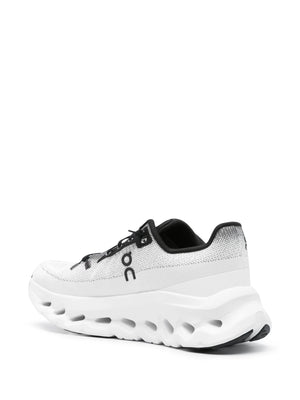 ON RUNNING - Women Cloudtilt Sneakers