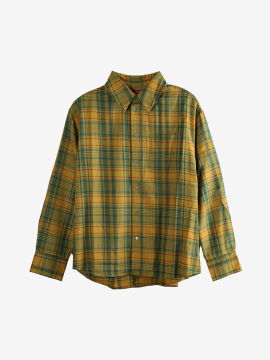 Yellow shirt, front view