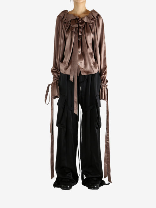 Brown top, full body view