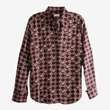 Red shirt,front view