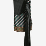 Navy skirt,front view