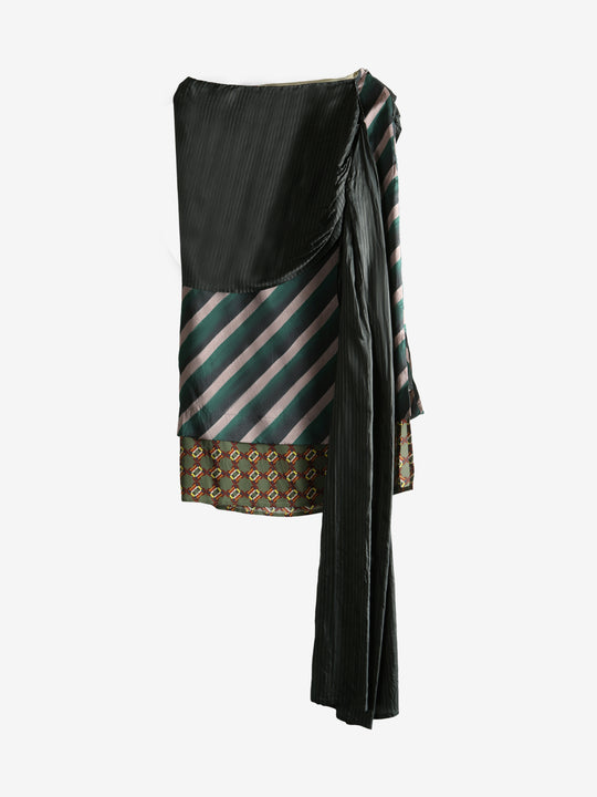 Navy skirt,front view