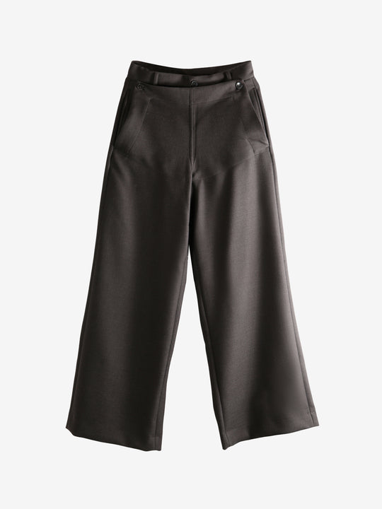 Brown pants, front view