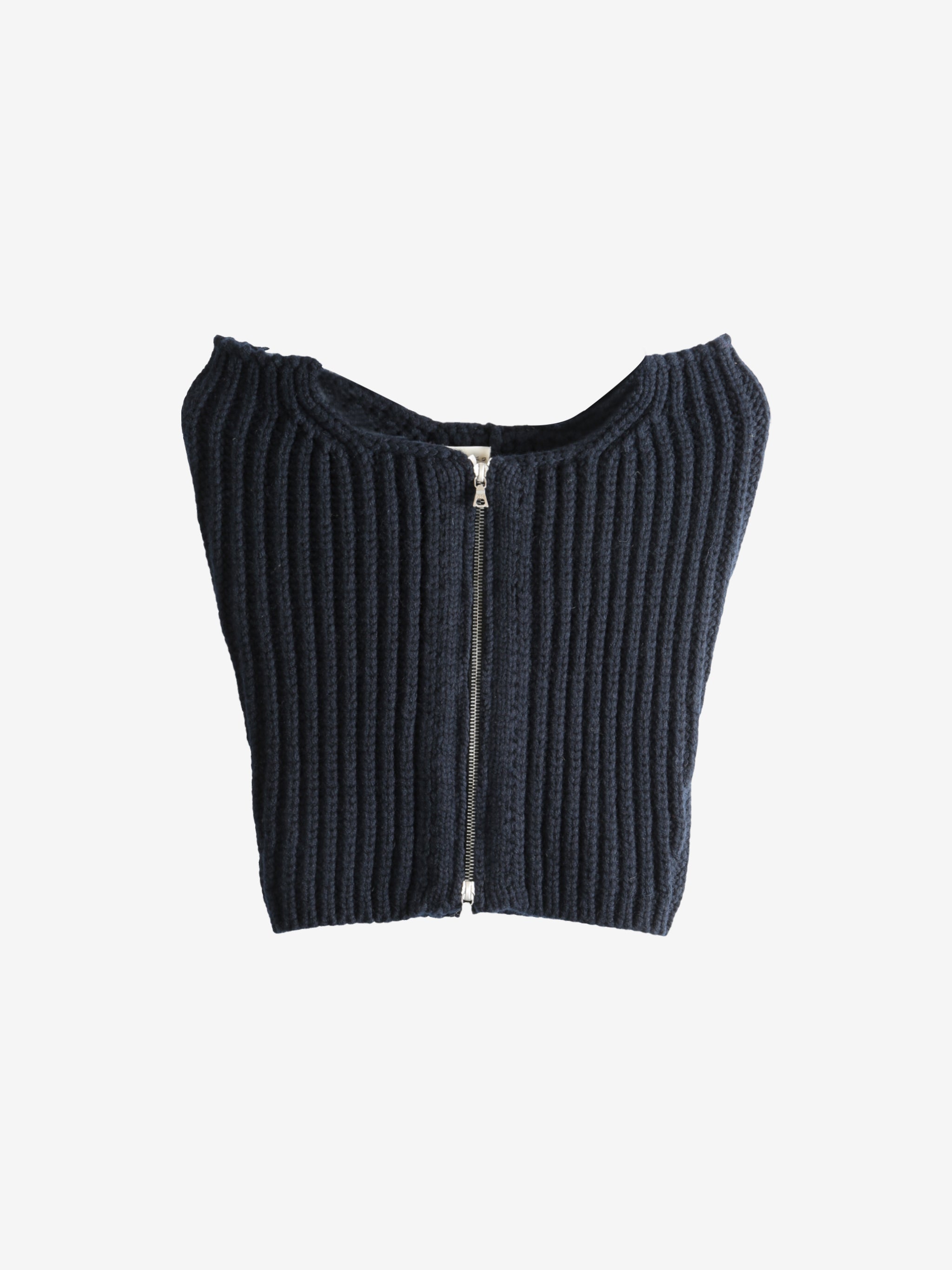 Black scarf,front view