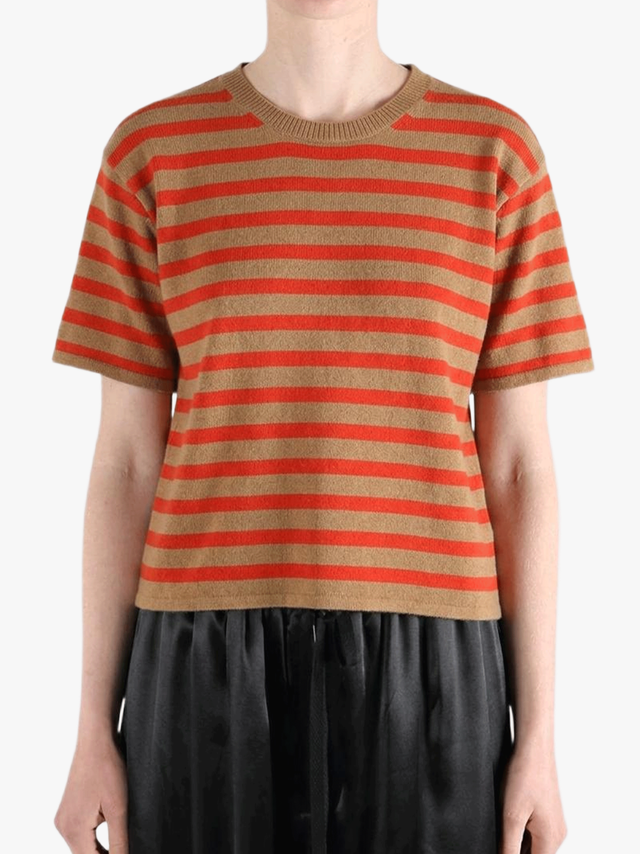 Brown t-shirt worn by a person, showing the t-shirt fit