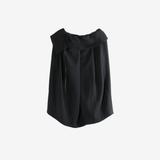 Black skirt, front view