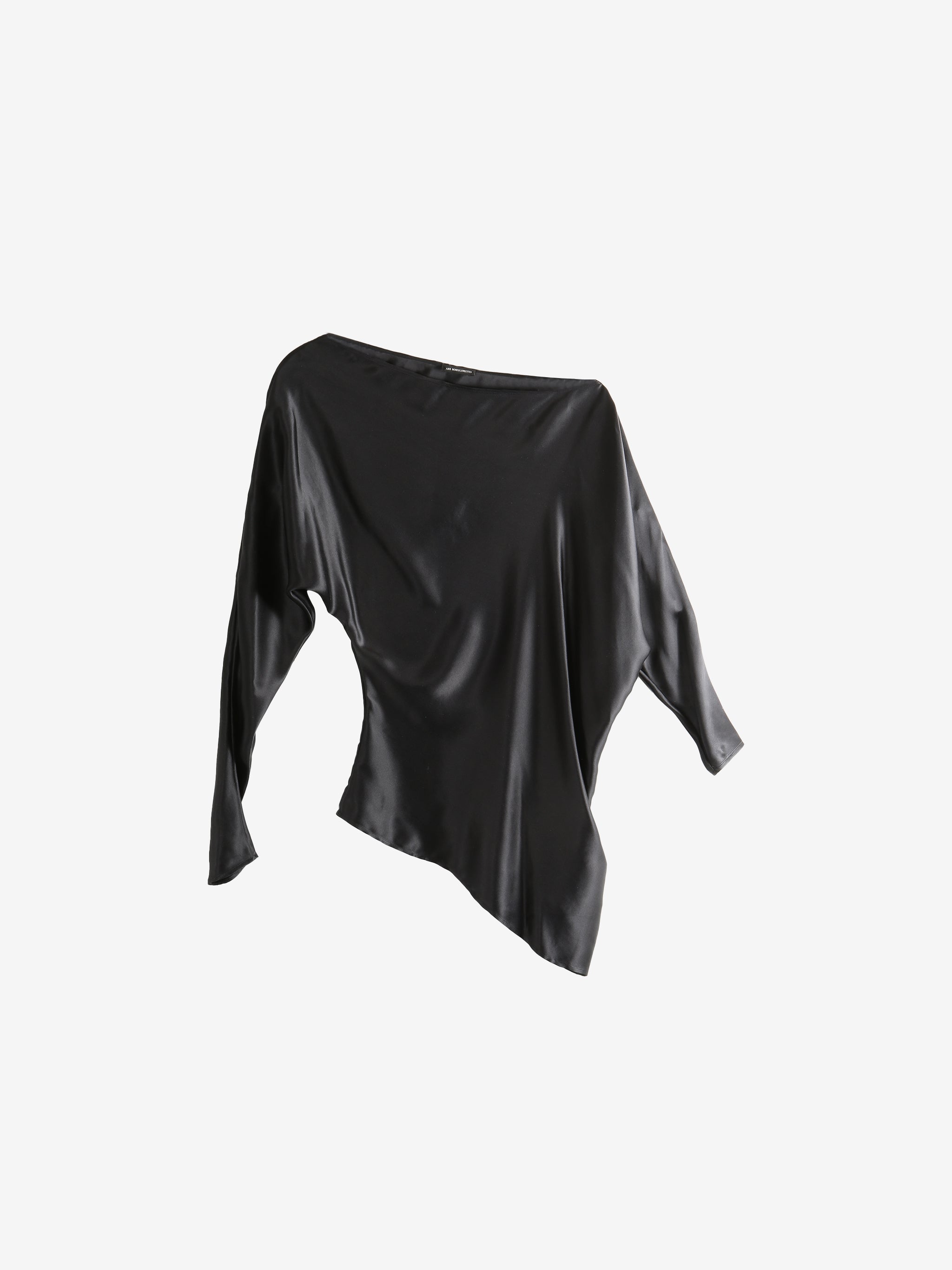 Black top, front view