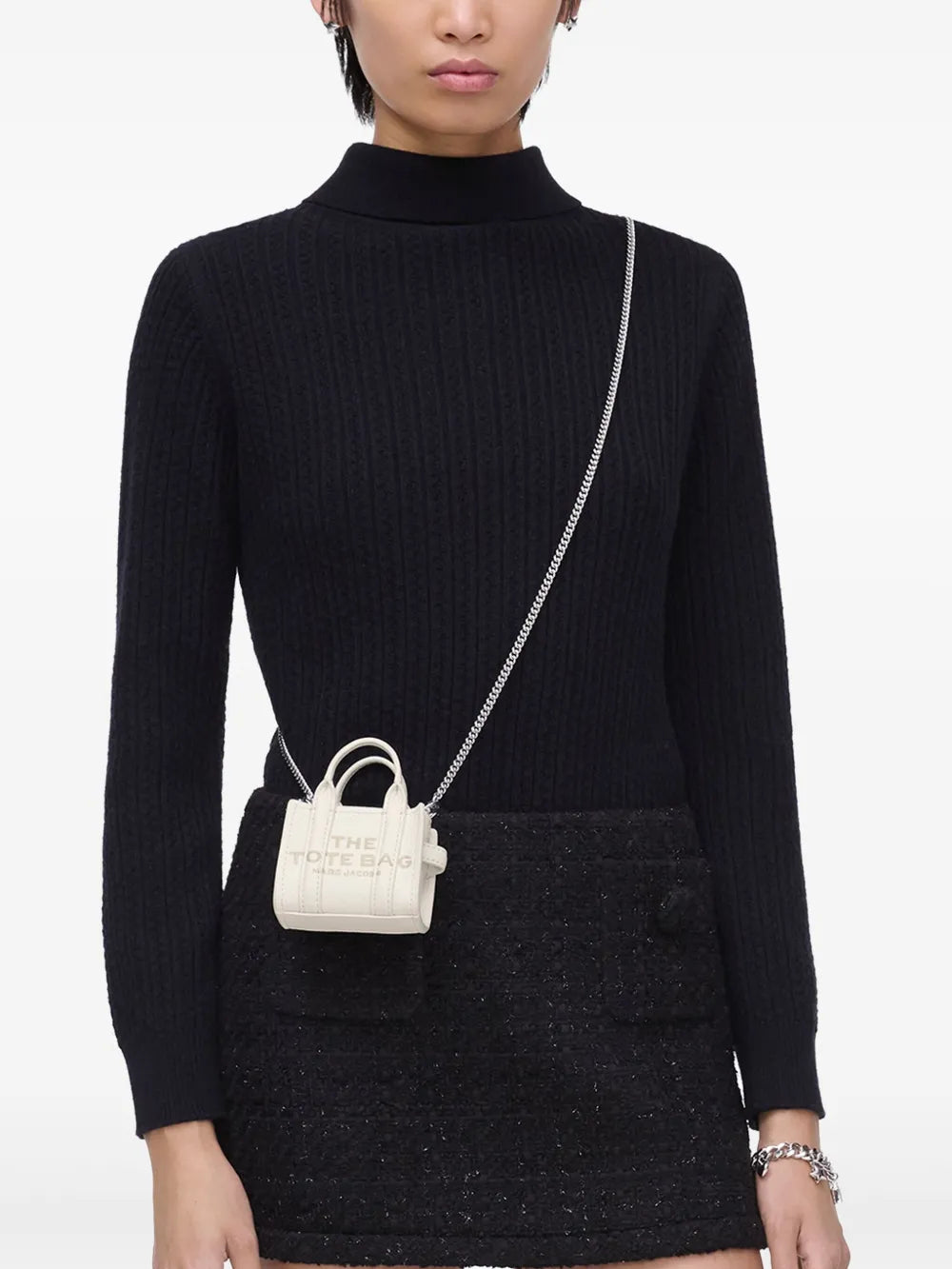 White bag,front view