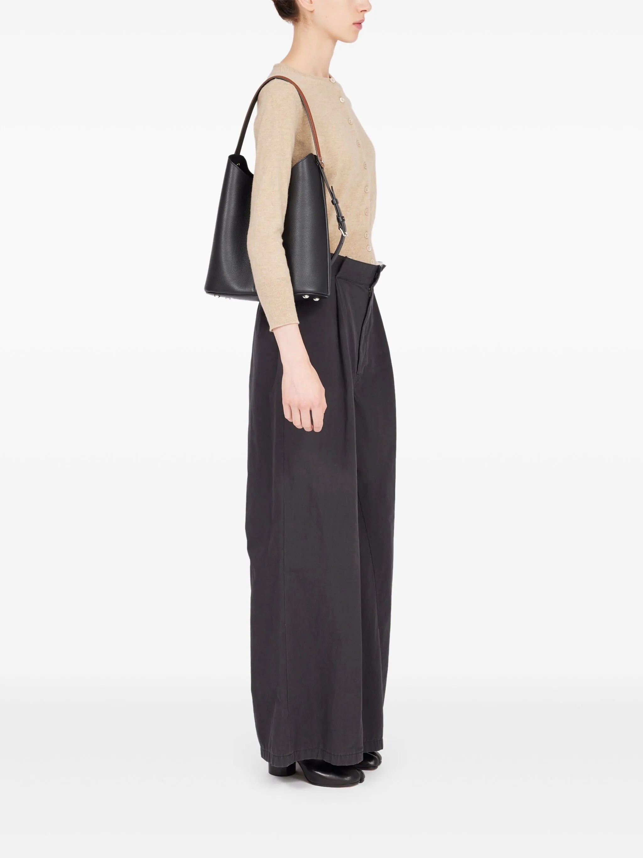 Black bag, full body view