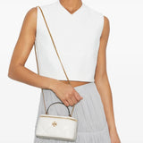 White bags,front view