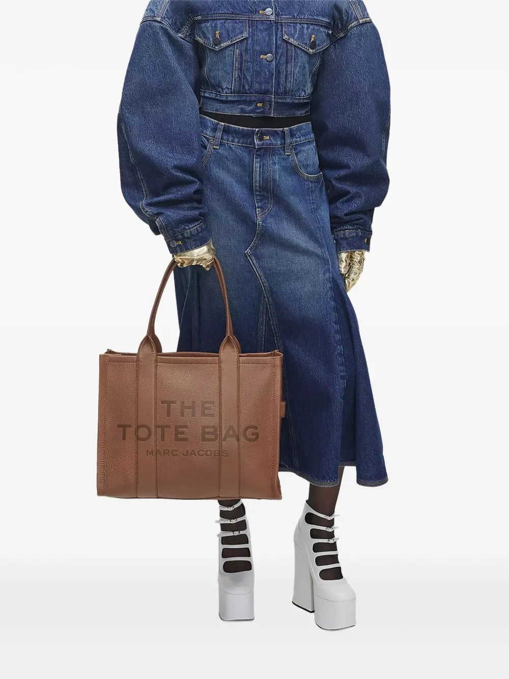 Brown bag, full body view