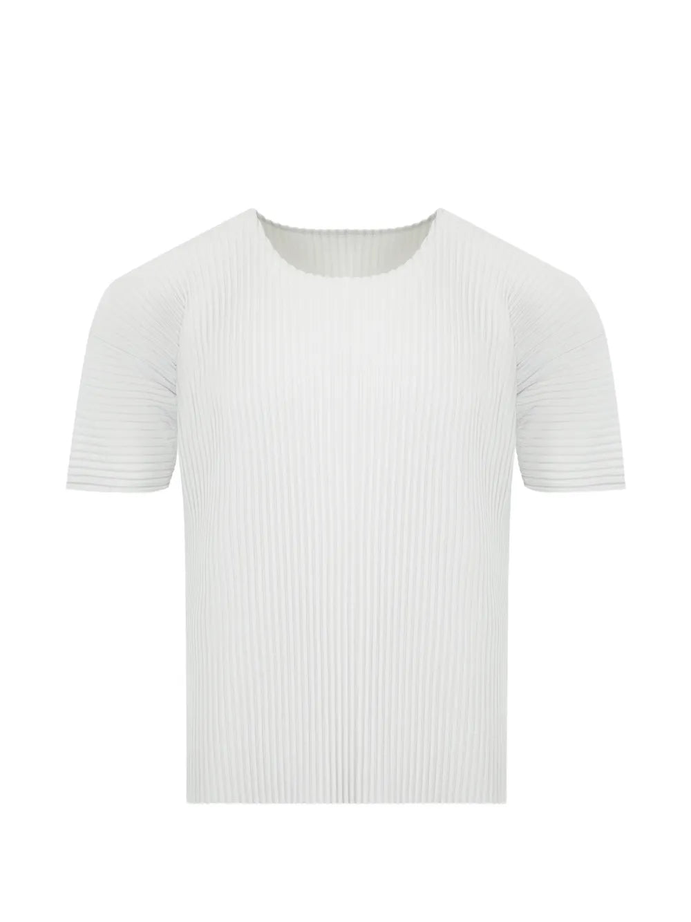 Grey t-shirt, front view