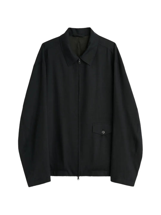 Black jacket, fornt view