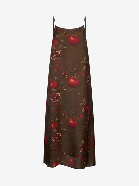 Brown dress, back view