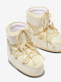 White boot, side view