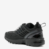 Black shoes, back view