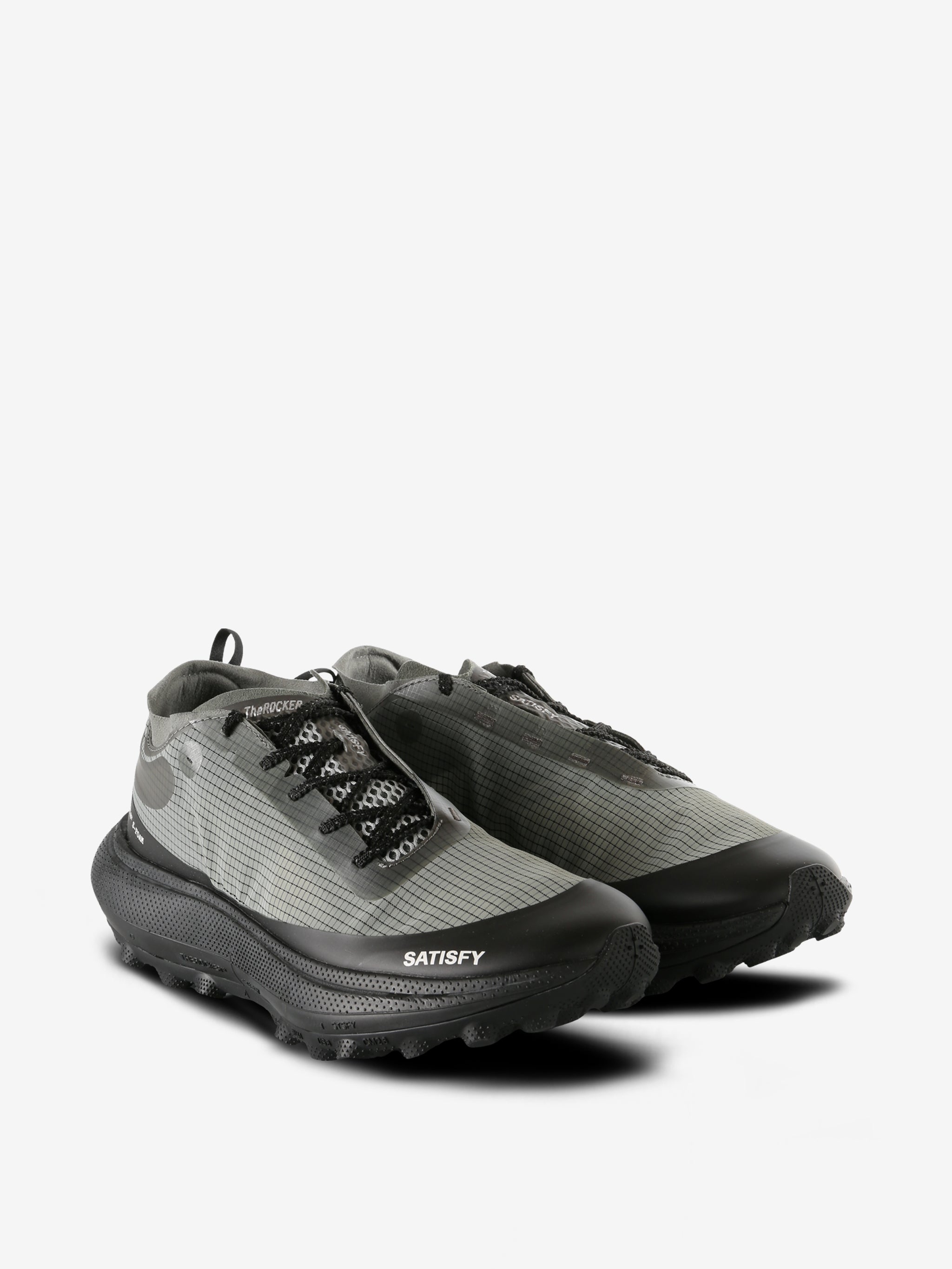 Grey sneaker, front view