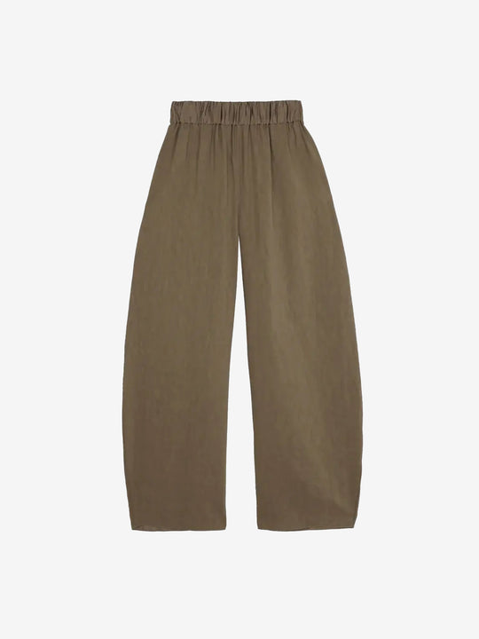 Tan pant,front view