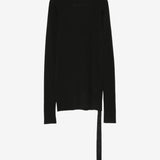 Black top, front view