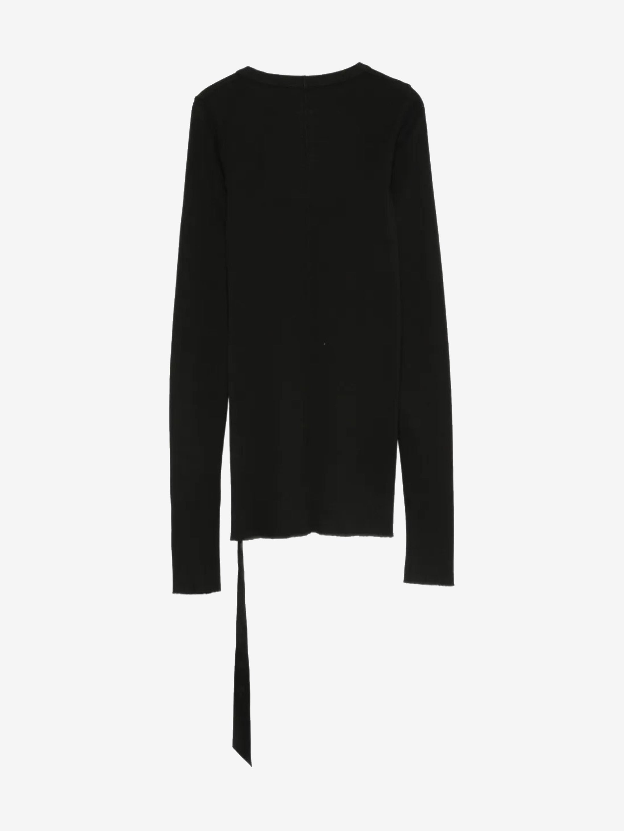 Black top, back view