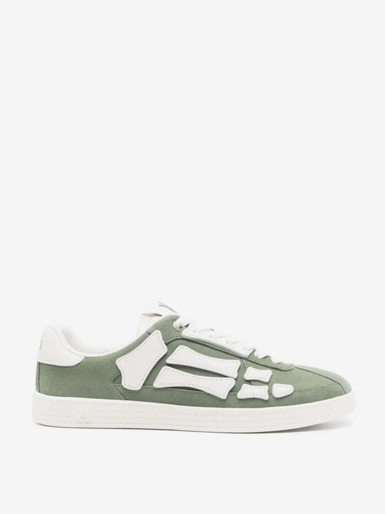 Green sneaker,front view