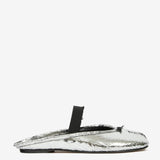 Grey flat, front view