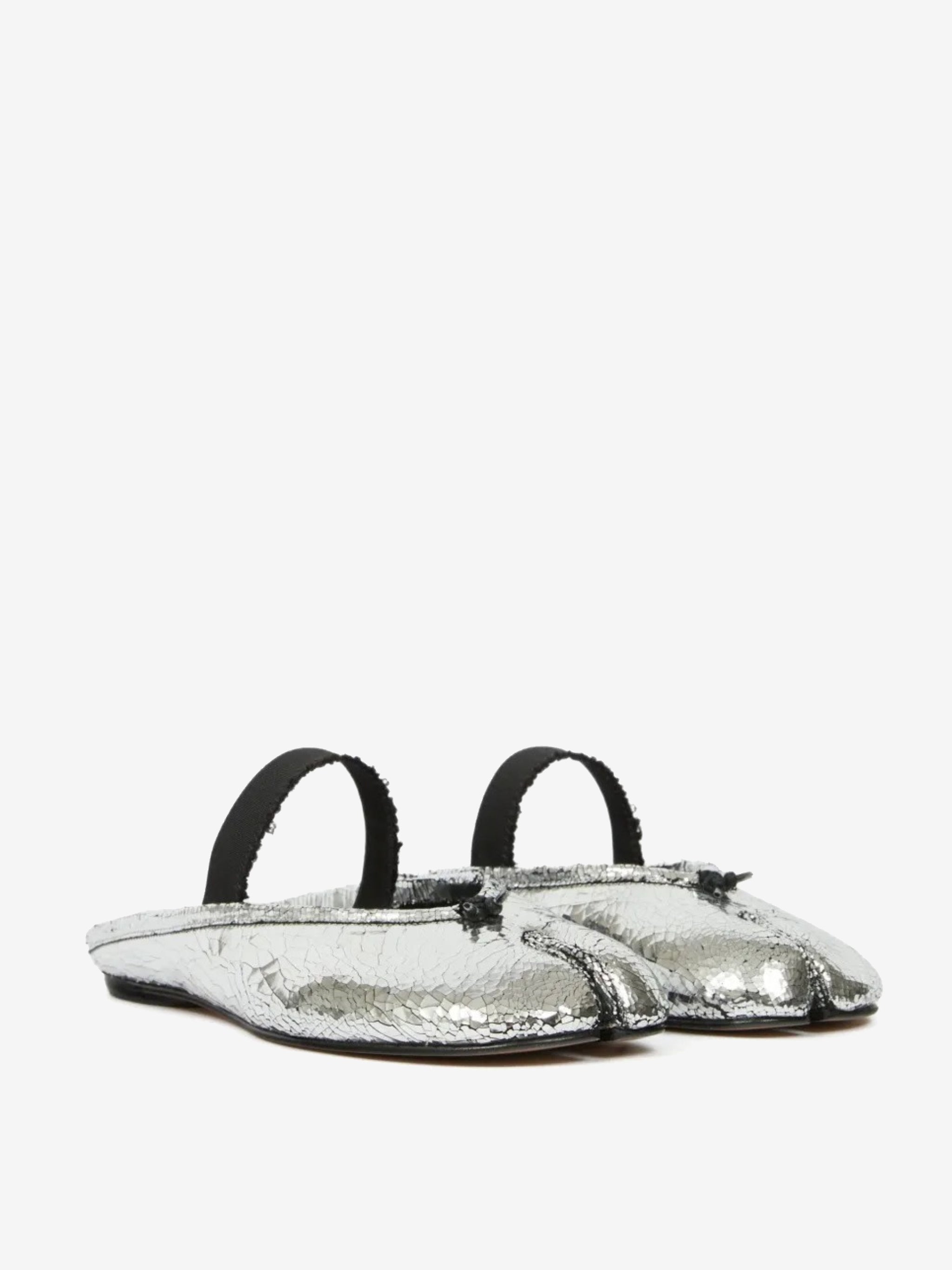 Grey flat, side view