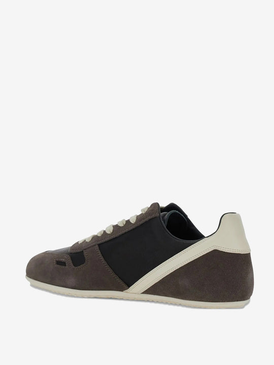 Black sneakers,back view