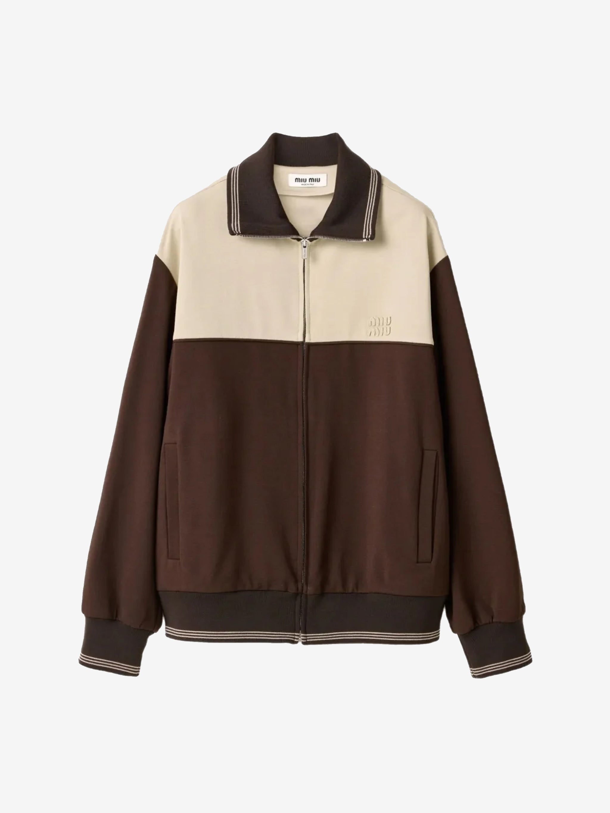 Brown sweatshirt, front view